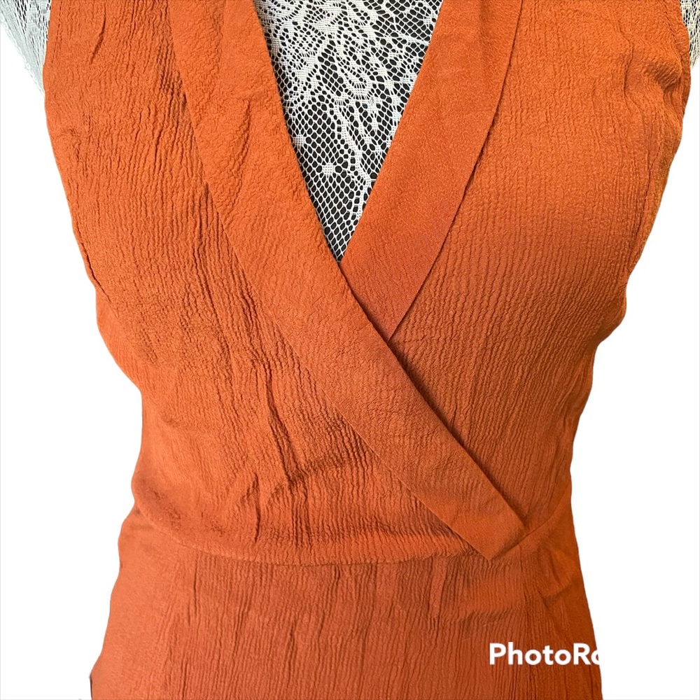 Love 21 V-Neck Sleeveless Dress
